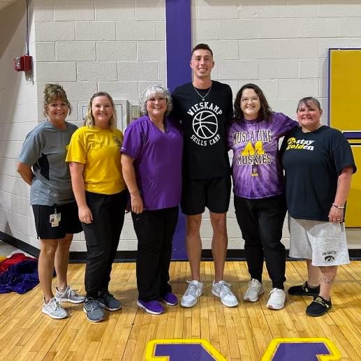 Former Muskie Joe Wieskamp pictured with members of the MCSD food and nutrition department after his annual summer camp held summer of 2023. 