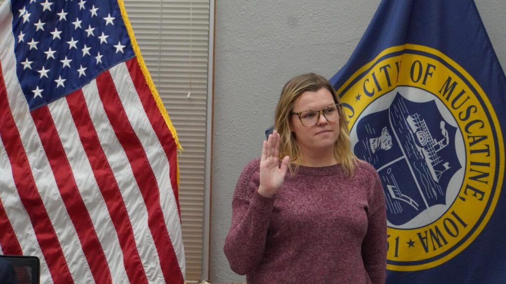 Muscatine Board of Education Vice President Lindsey Phillips was sworn in on Monday, November 20, 2023.